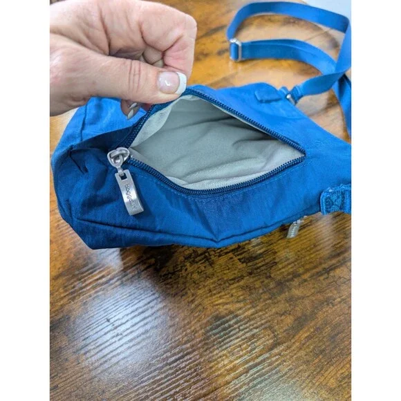 Baggallini Royal Blue Pocket Crossbody with RFID - Picture 6 of 10